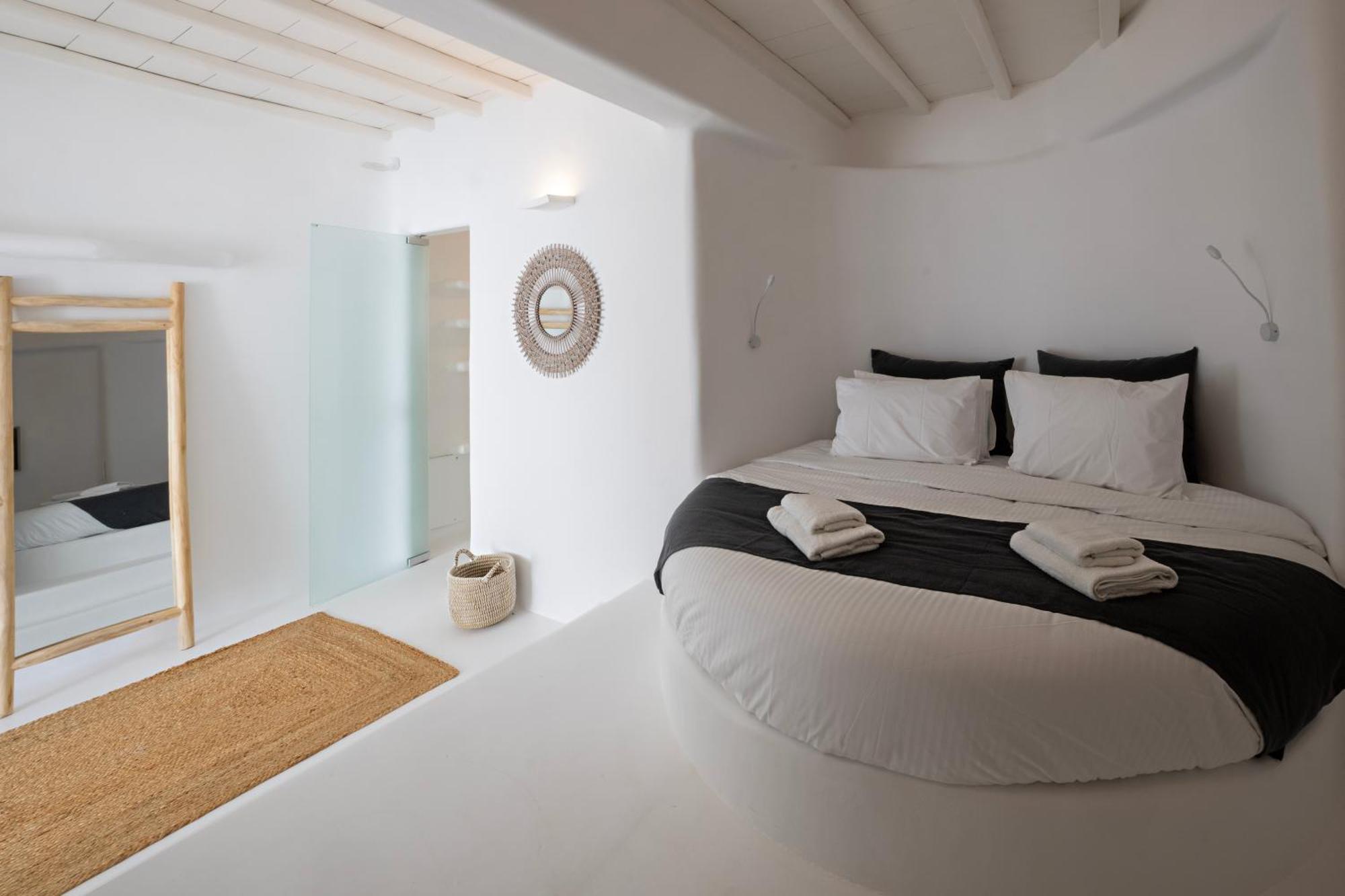 White Stone Mykonos