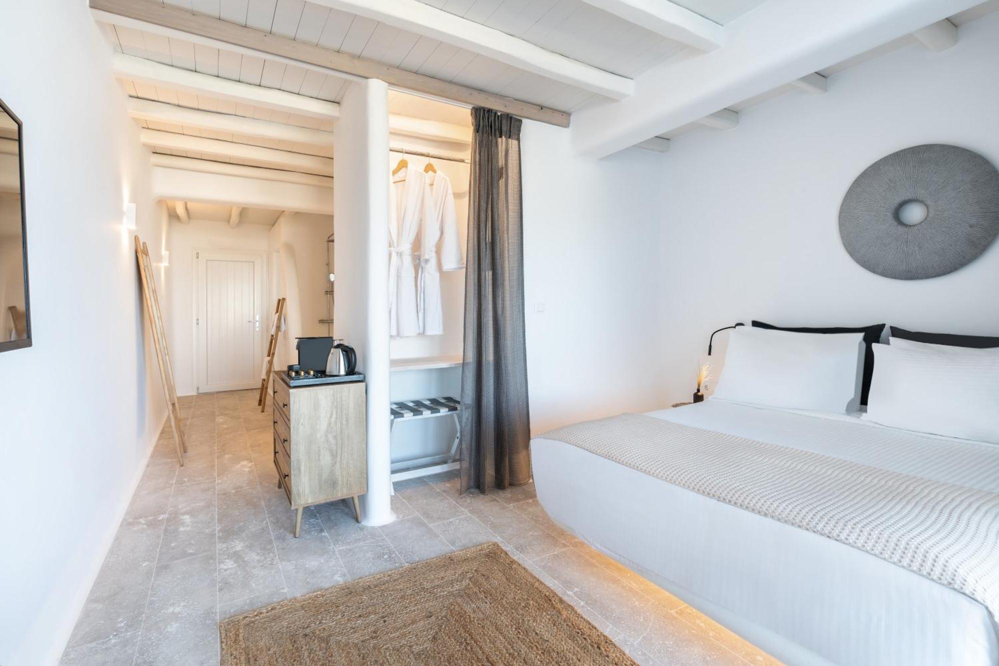 White Stone Mykonos
