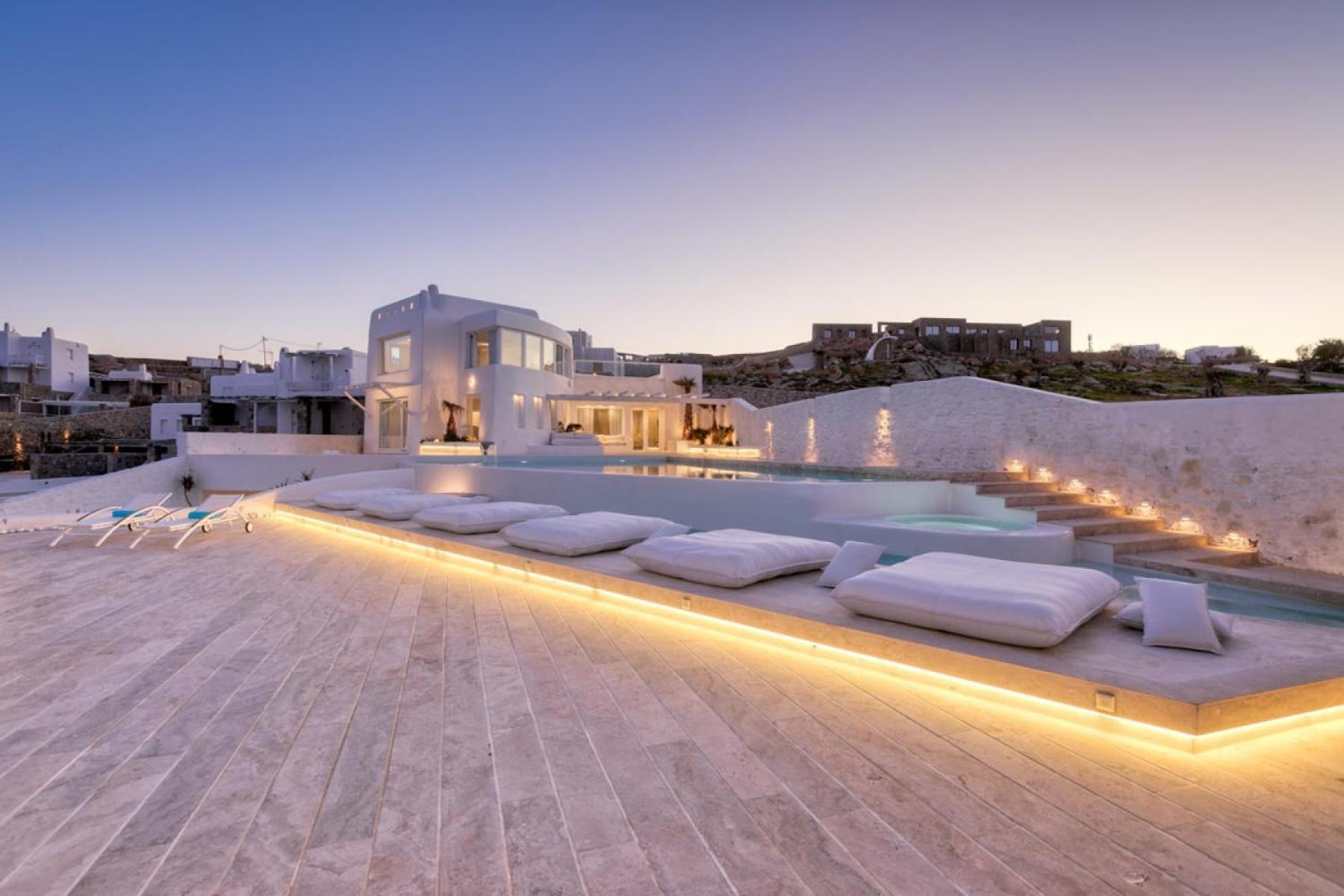 White Stone Mykonos